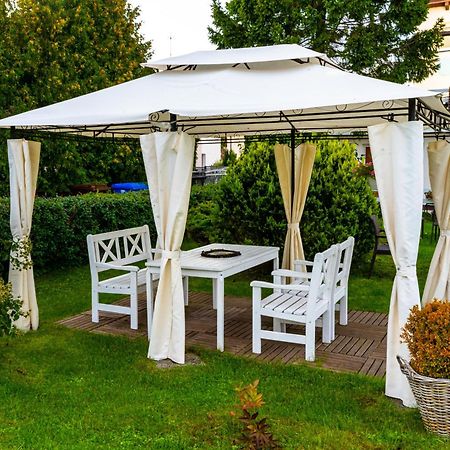 Avista Mielno Otel Unieście Dış mekan fotoğraf