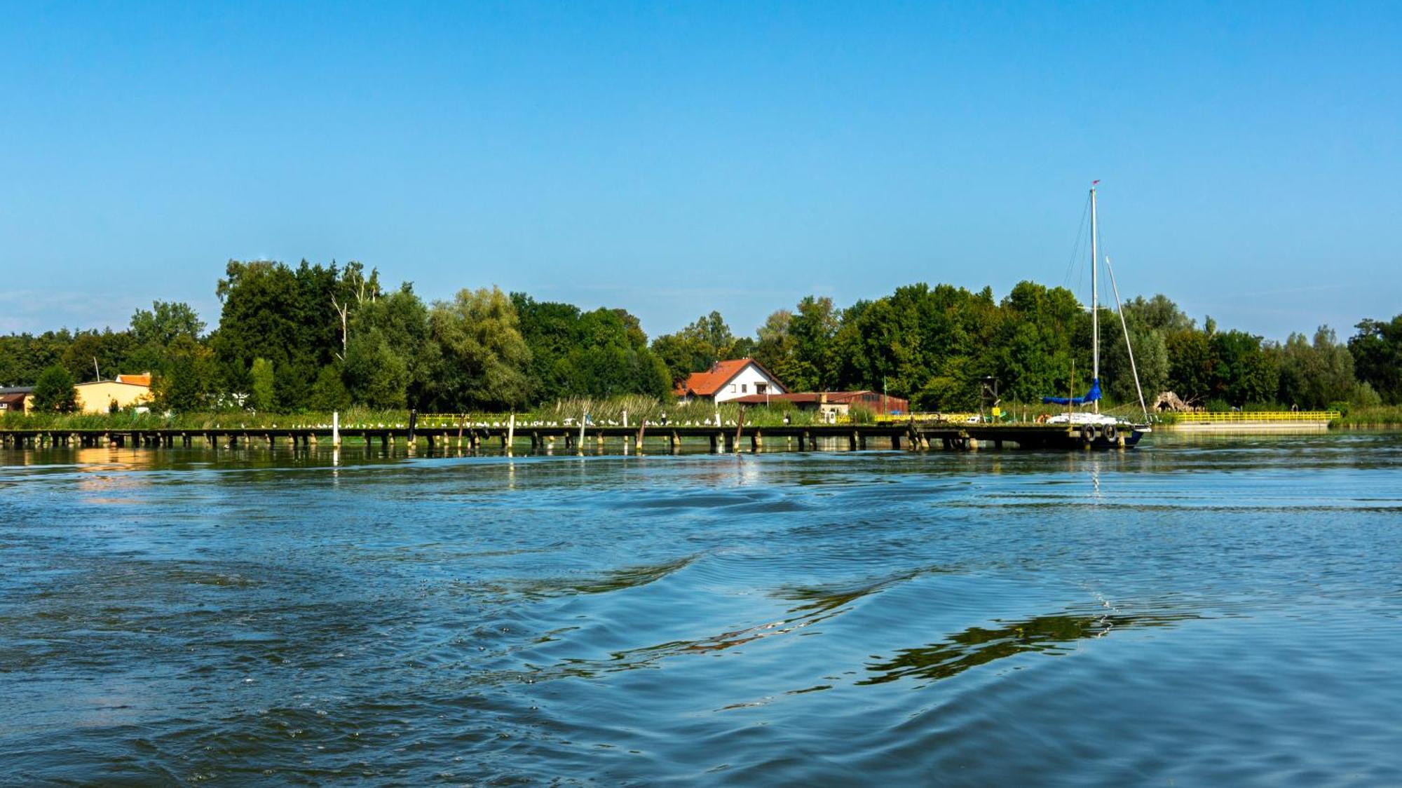 Avista Mielno Otel Unieście Dış mekan fotoğraf
