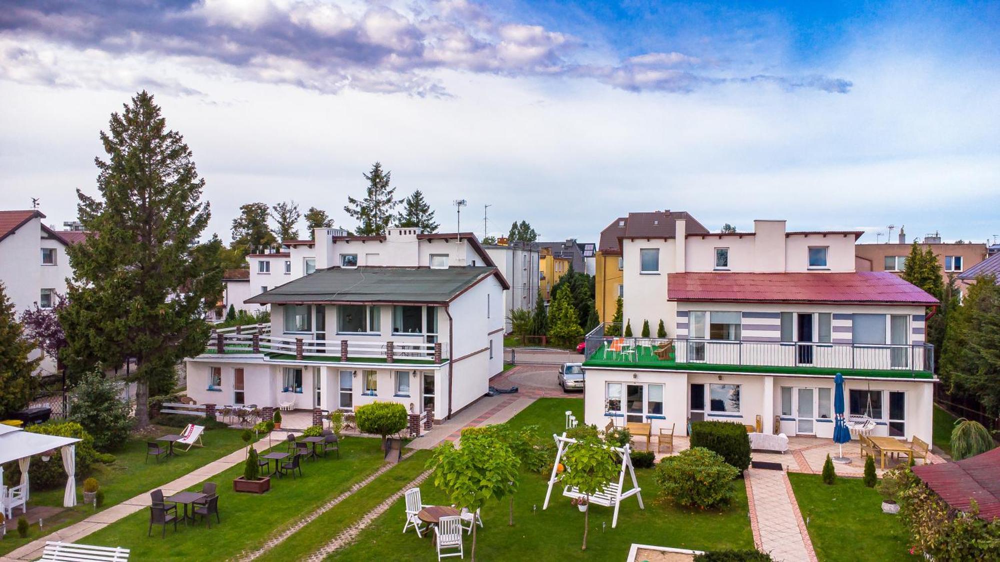 Avista Mielno Otel Unieście Dış mekan fotoğraf